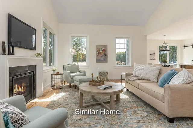 $970,000 | 23 Cascade Circle, Unit 22, Kennebunk, ME 04043