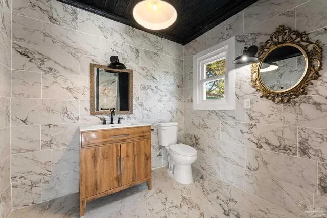 $280,000 | 610 Lake Powell Drive, Panama City Beach, FL 32413