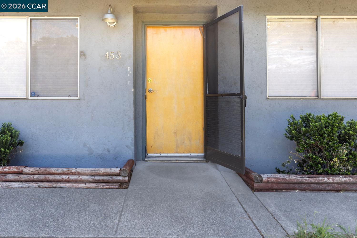 453 Bridge Road Walnut Creek, CA 94595 - Photo 4 of 23