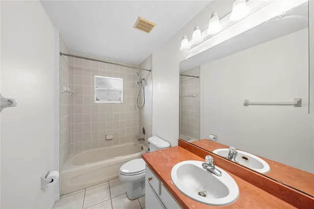 a view of outdoor space