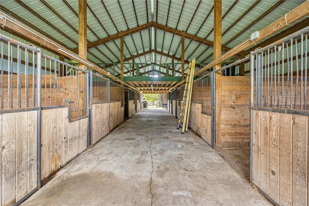 12615 Northwest Gainesville Road Reddick, FL 32686 - Photo 36 of 88