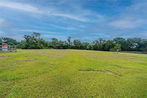 $1,125,000 | 12615 Northwest Gainesville Road, Reddick, FL 32686