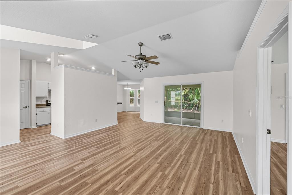 12615 Northwest Gainesville Road Reddick, FL 32686 - Photo 10 of 88