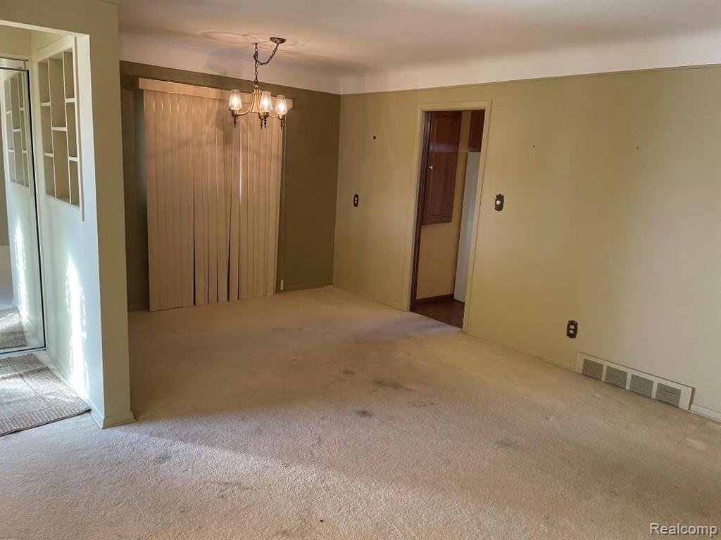 17971 Airport Road Fraser, MI 48026 - Photo 4 of 17 Gallery Image 4