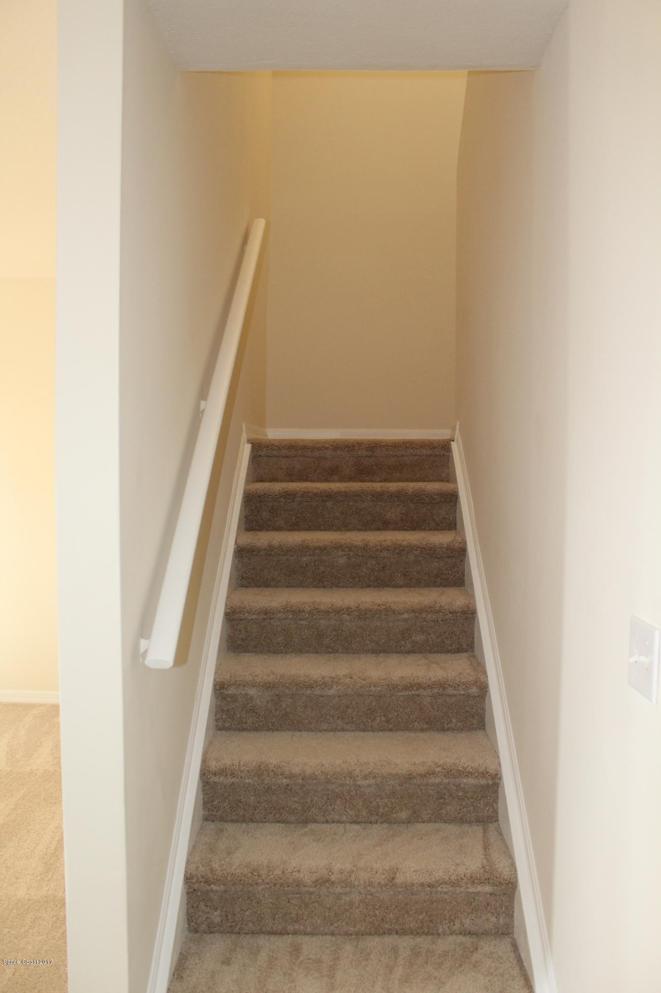 5220 Carrick Road Cocoa, FL 32927 - Photo 15 of 33 Stairway view
