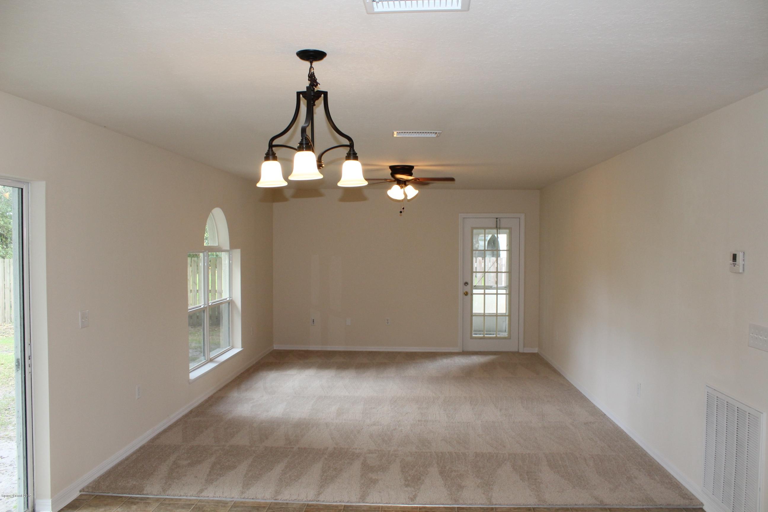 5220 Carrick Road Cocoa, FL 32927 - Photo 6 of 33 Family room view