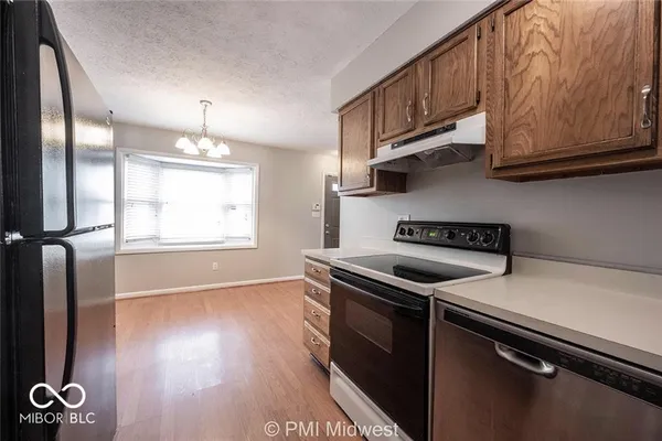 $1,425 | 5611 North Rural Street, Indianapolis, IN 46220