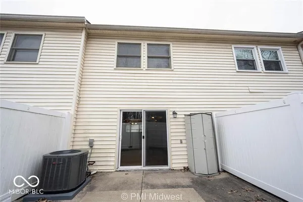 $1,425 | 5611 North Rural Street, Indianapolis, IN 46220