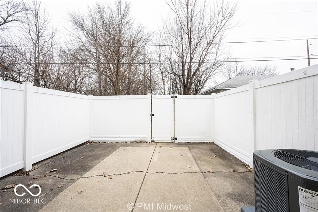 5611 North Rural Street Indianapolis, IN 46220 - Photo 30 of 33