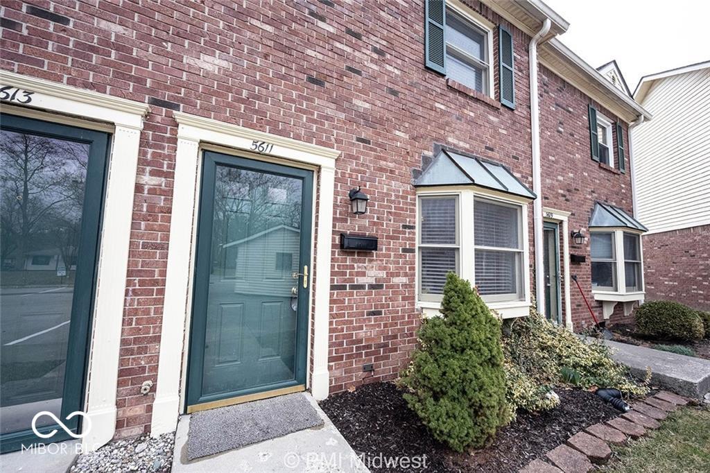 5611 North Rural Street Indianapolis, IN 46220 - Photo 3 of 33