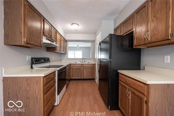 $1,425 | 5611 North Rural Street, Indianapolis, IN 46220