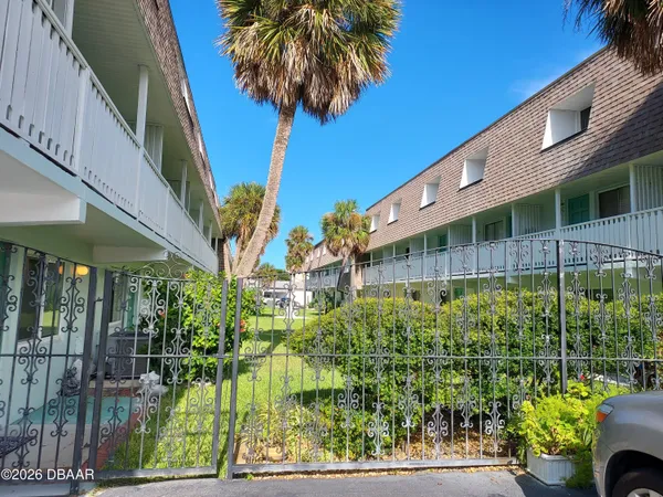 $1,450 | 55 Vining Court, Unit 204, Ormond Beach, FL 32176