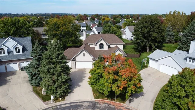 $599,900 | 1822 Cobblestone Court, Sun Prairie, WI 53590