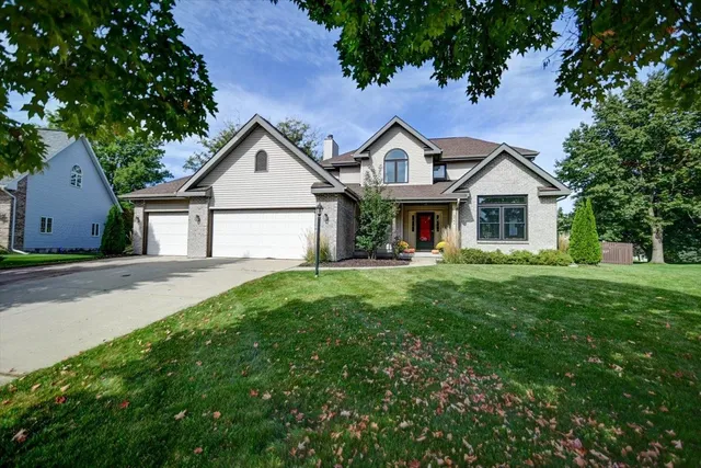 $599,900 | 1822 Cobblestone Court, Sun Prairie, WI 53590