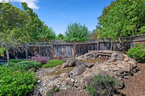 $1,919,000 | 4767 Del Valle Parkway, Pleasanton, CA 94566