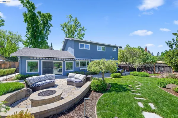 $1,919,000 | 4767 Del Valle Parkway, Pleasanton, CA 94566