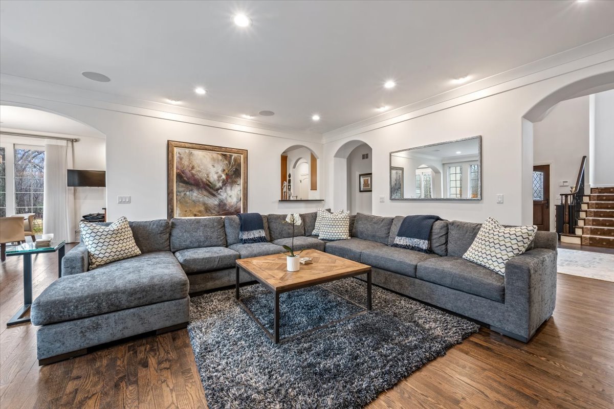 849 Northwoods Road Deerfield, IL 60015 - Photo 11 of 30