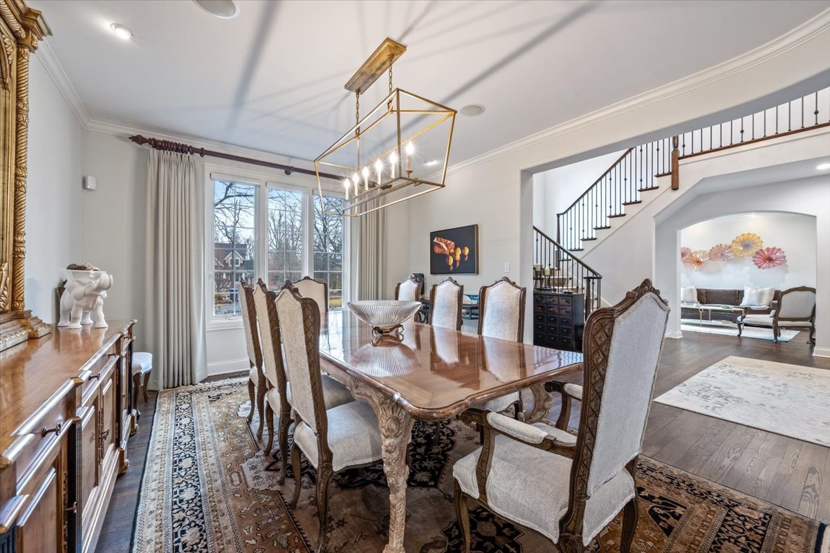 849 Northwoods Road Deerfield, IL 60015 - Photo 5 of 30