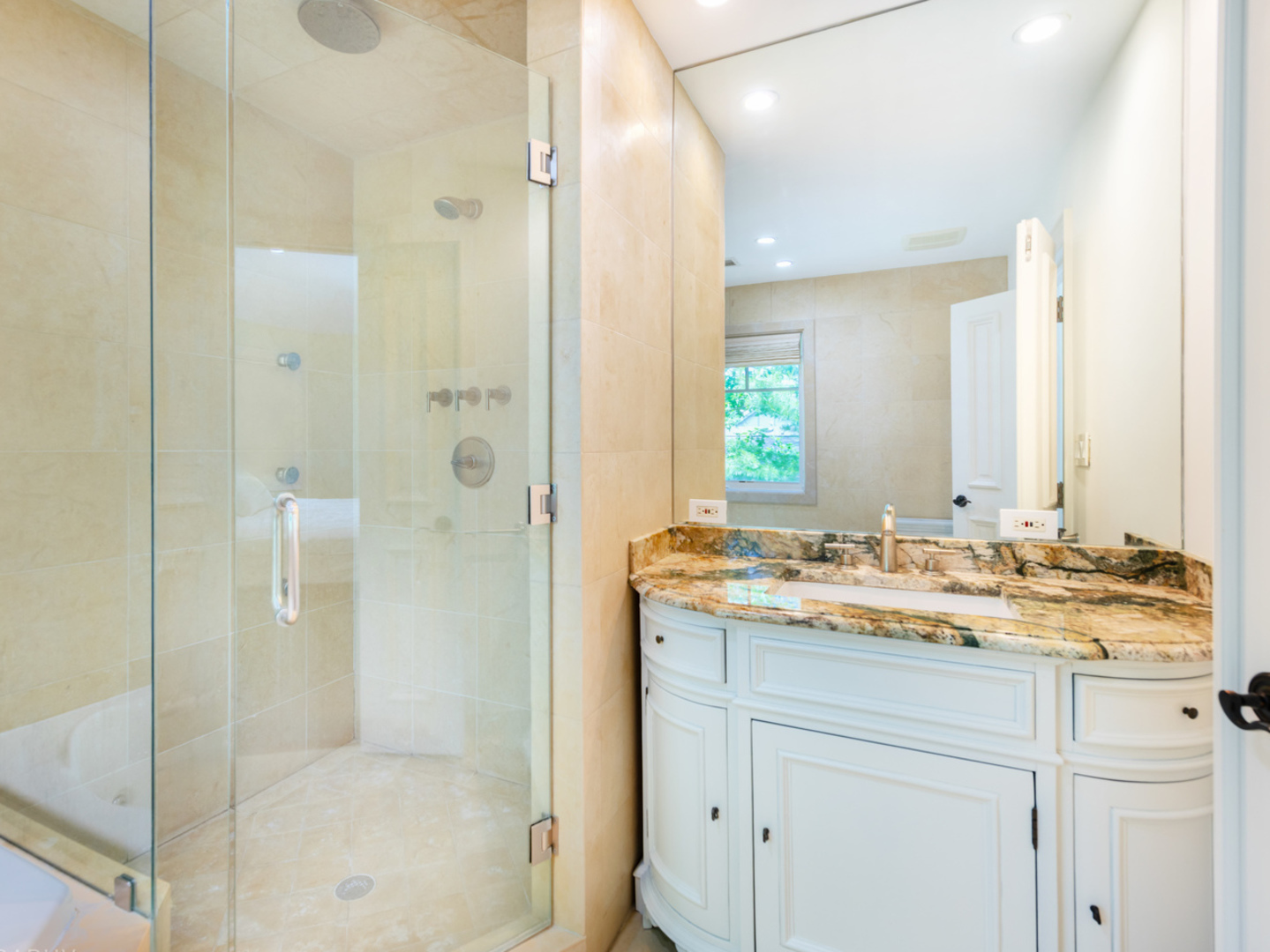 1009 Kings Lane Glenview, IL 60025 - Photo 38 of 68