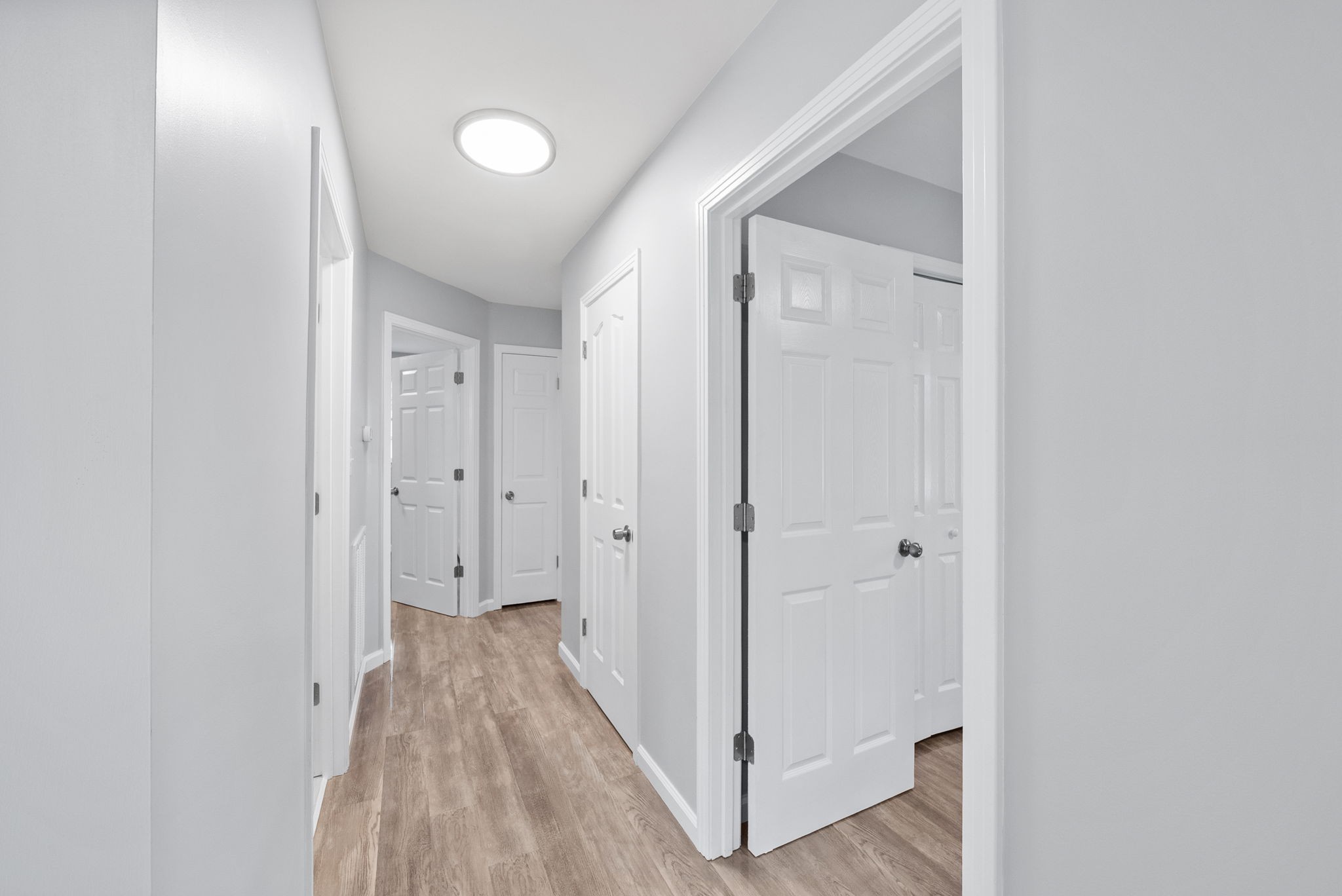 511 Ruby Drive Clarksville, TN 37040 - Photo 13 of 28 a view of a room with wooden floor