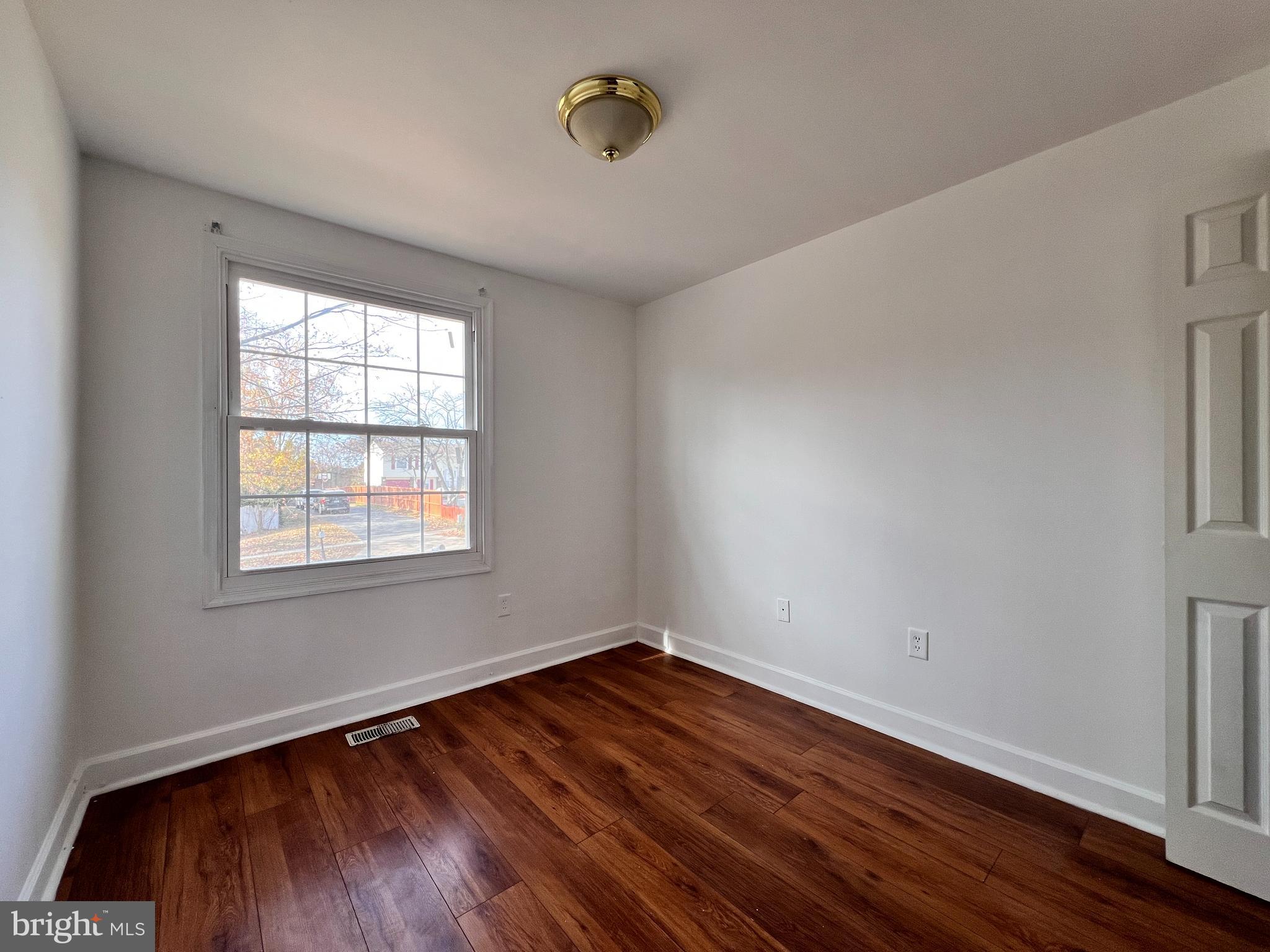 19229 Staleybridge Road Germantown, MD 20876 - Photo 28 of 36