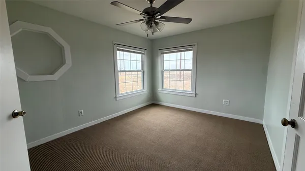 $1,450 | 4651 County Road 417, Taylor, TX 76574