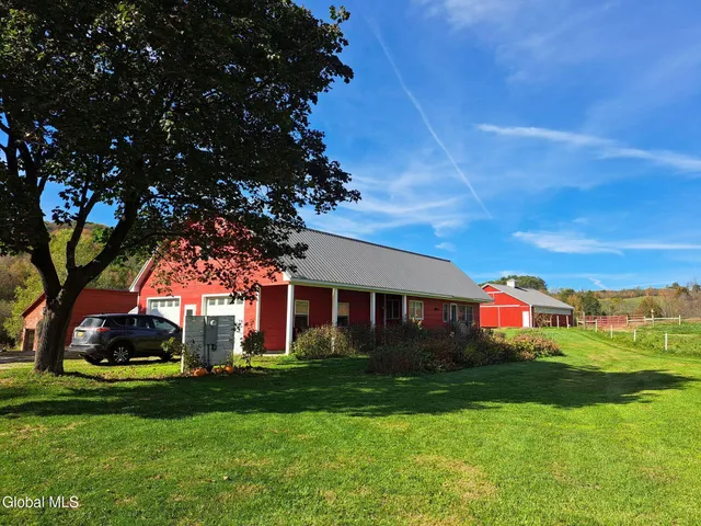 $949,900 | 1187 County Route 31, Granville, NY 12832
