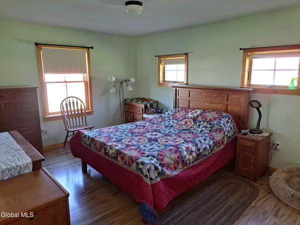 $899,000 | 1187 County Route 31, Granville, NY 12832