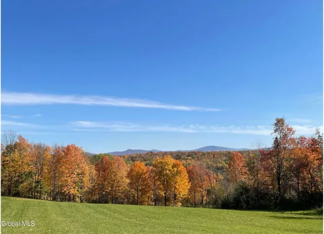 $949,900 | 1187 County Route 31, Granville, NY 12832