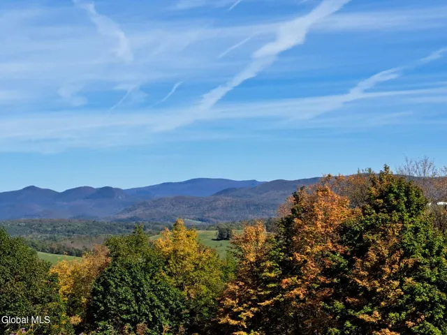 $949,900 | 1187 County Route 31, Granville, NY 12832