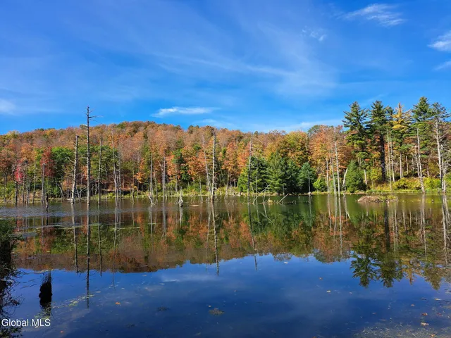 $949,900 | 1187 County Route 31, Granville, NY 12832