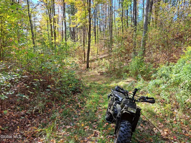 $949,900 | 1187 County Route 31, Granville, NY 12832