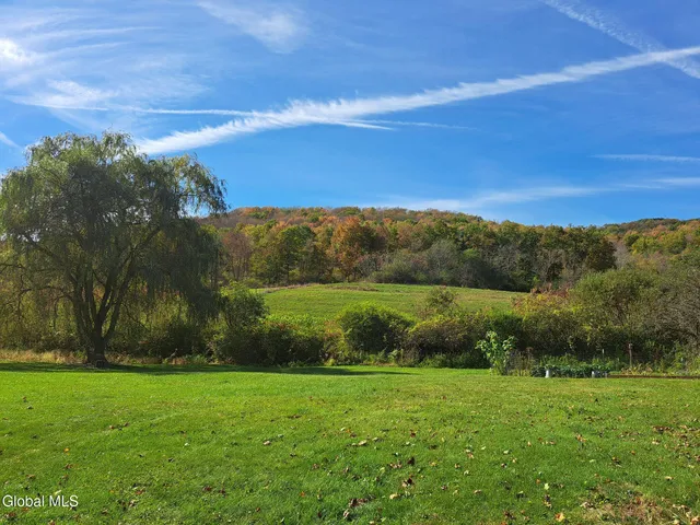 $949,900 | 1187 County Route 31, Granville, NY 12832