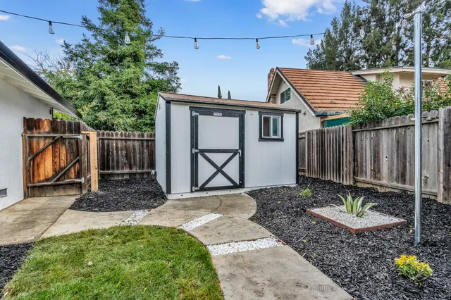 $799,900 | 1619 Monarch Lane, Davis, CA 95618