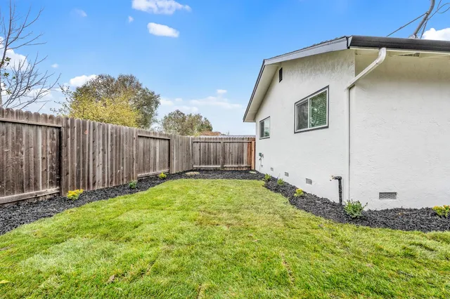 $799,900 | 1619 Monarch Lane, Davis, CA 95618