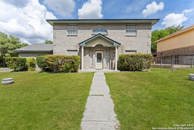 $279,000 | 13802 Fairway Crest, San Antonio, TX 78217