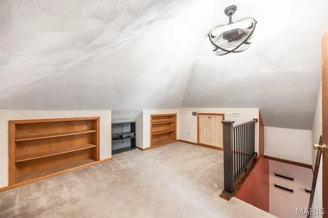 $185,000 | 8 Kircher Place, Belleville, IL 62220