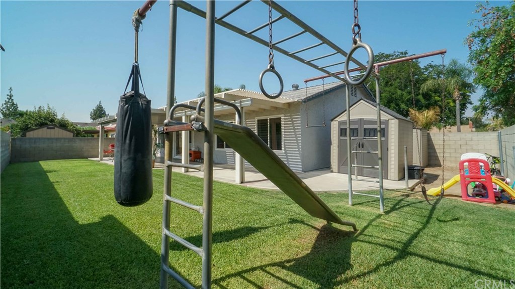 6868 Holbrook Way Riverside, CA 92504 - Photo 29 of 33