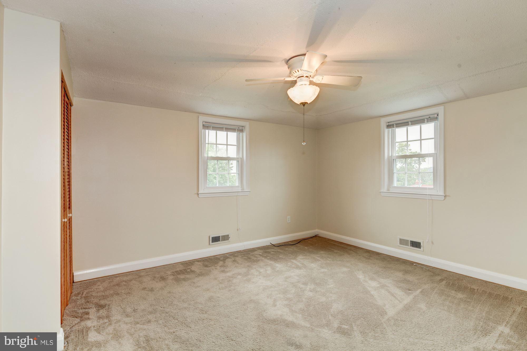 910 Courtney Road Baltimore, MD 21227 - Photo 17 of 30 Basement First