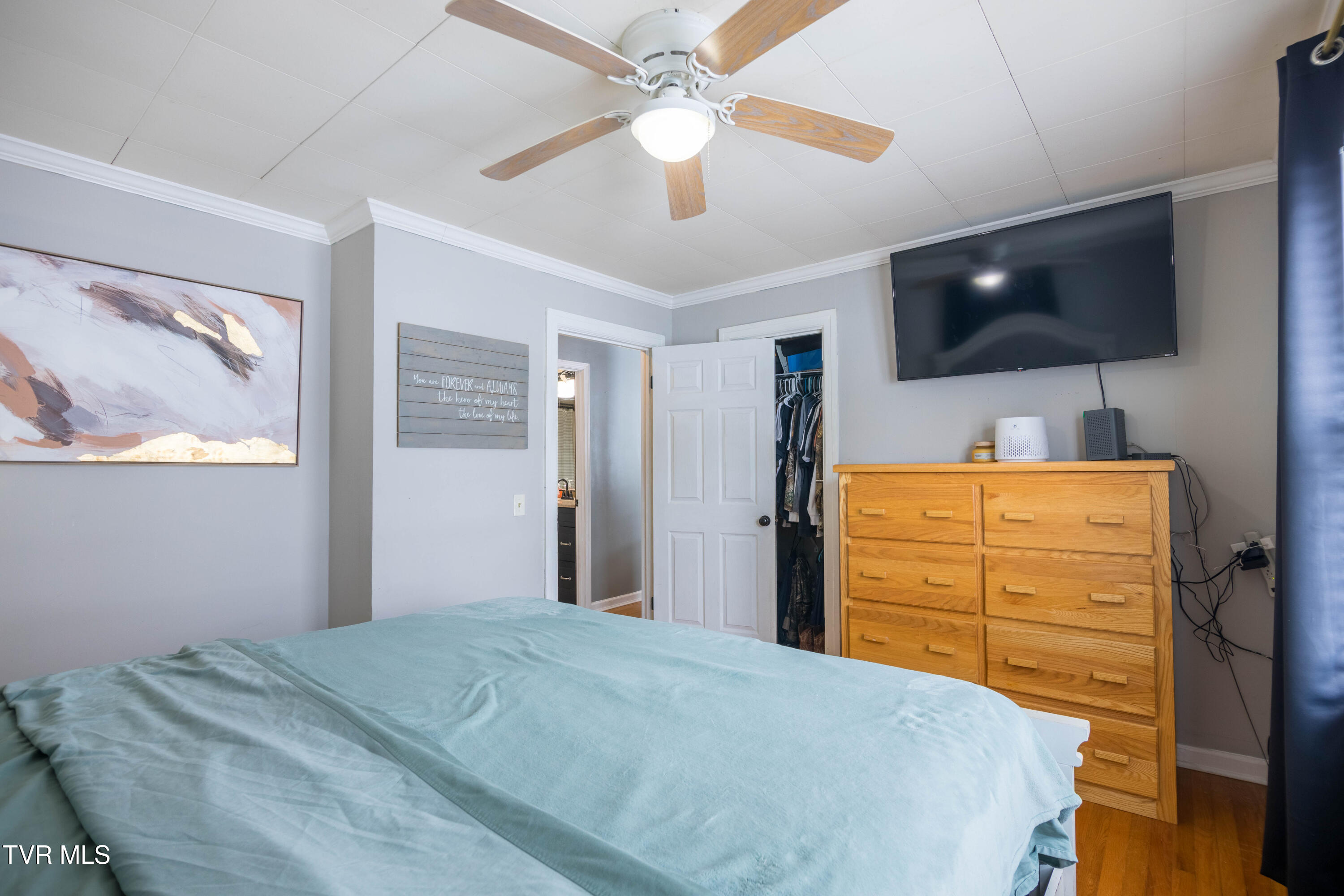 324 Juniper Street Greeneville, TN 37745 - Photo 17 of 21 087A1454-HDR