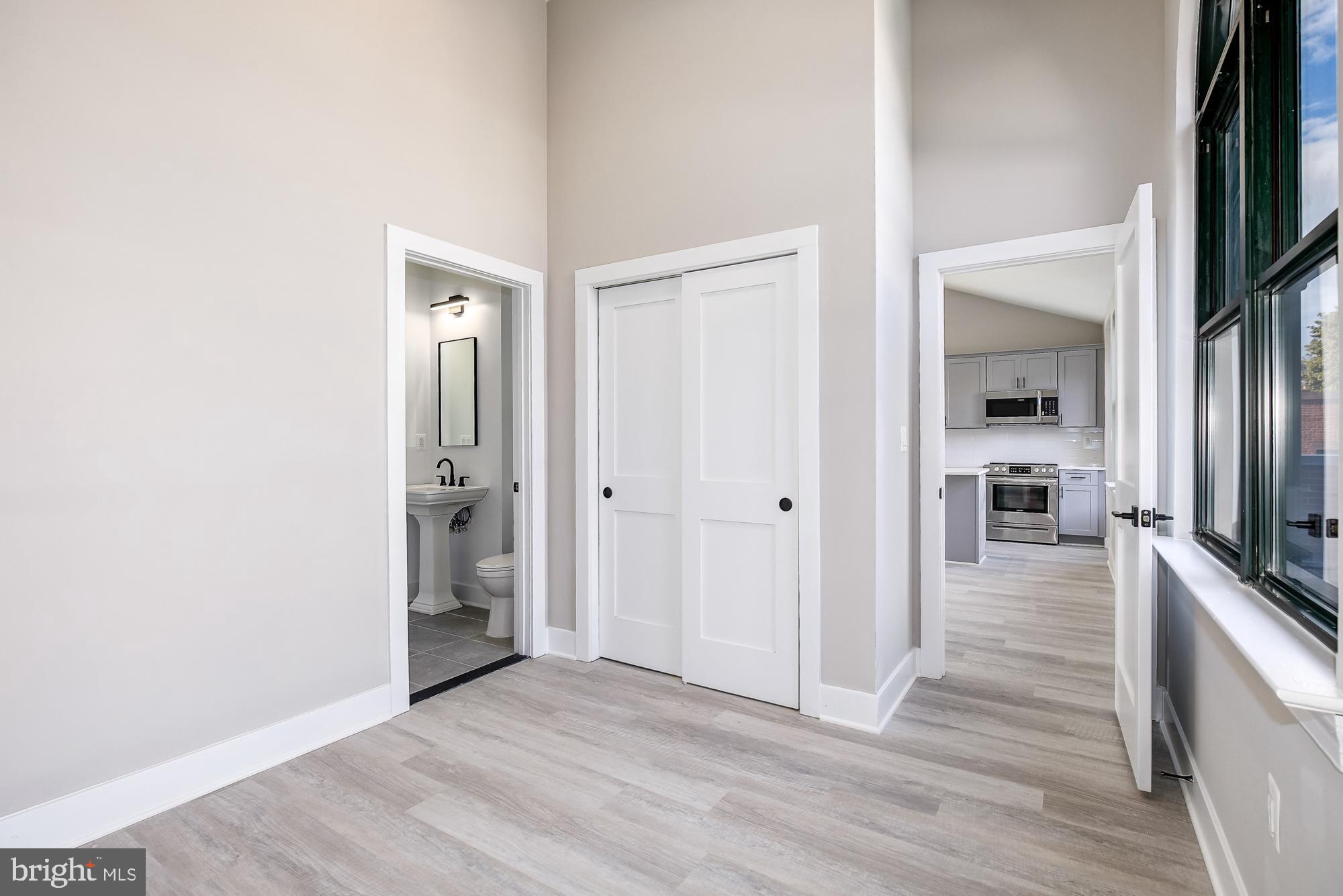 3325 M Street Northwest, Unit TWO Washington, DC 20007 - Photo 19 of 33