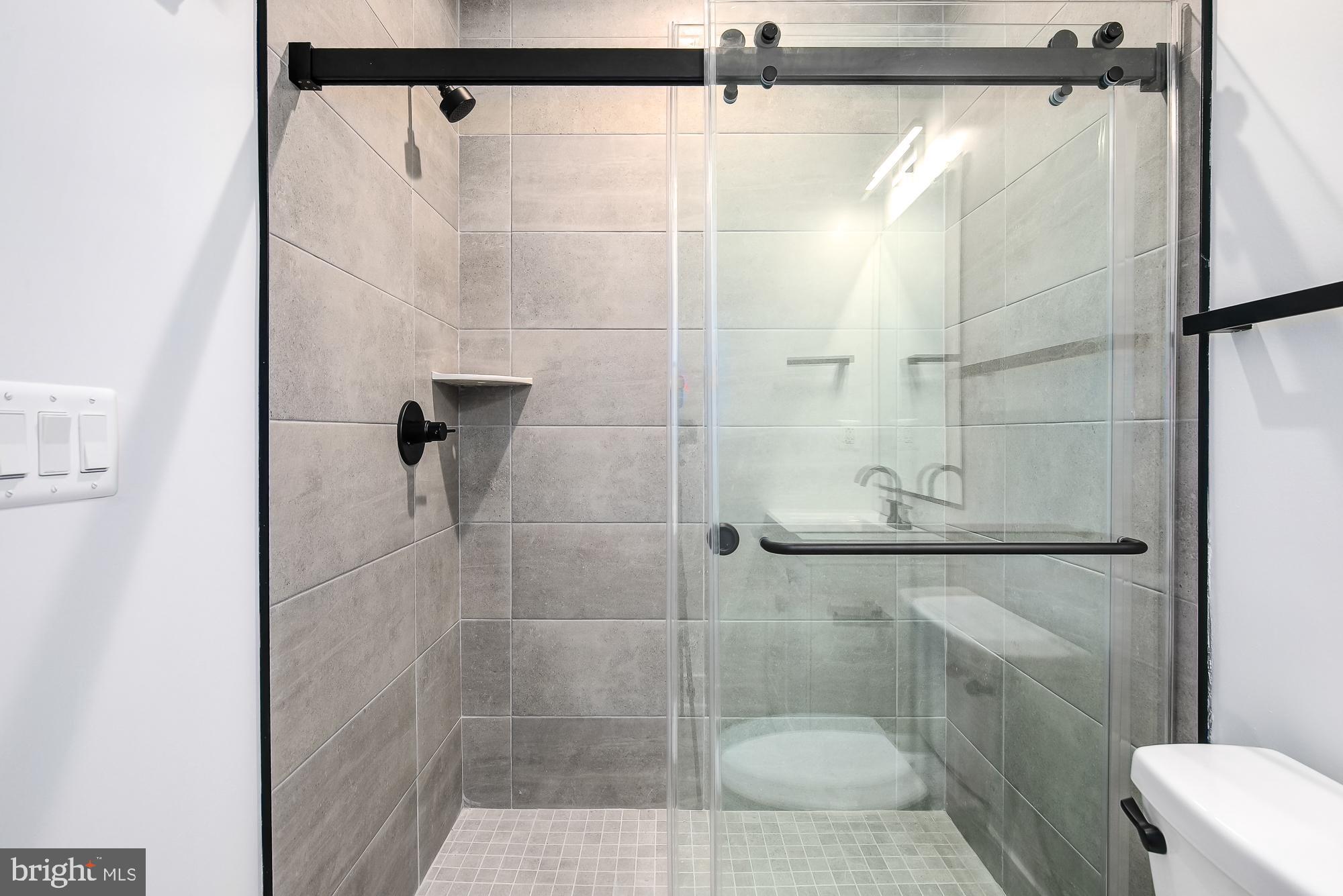 3325 M Street Northwest, Unit TWO Washington, DC 20007 - Photo 21 of 33