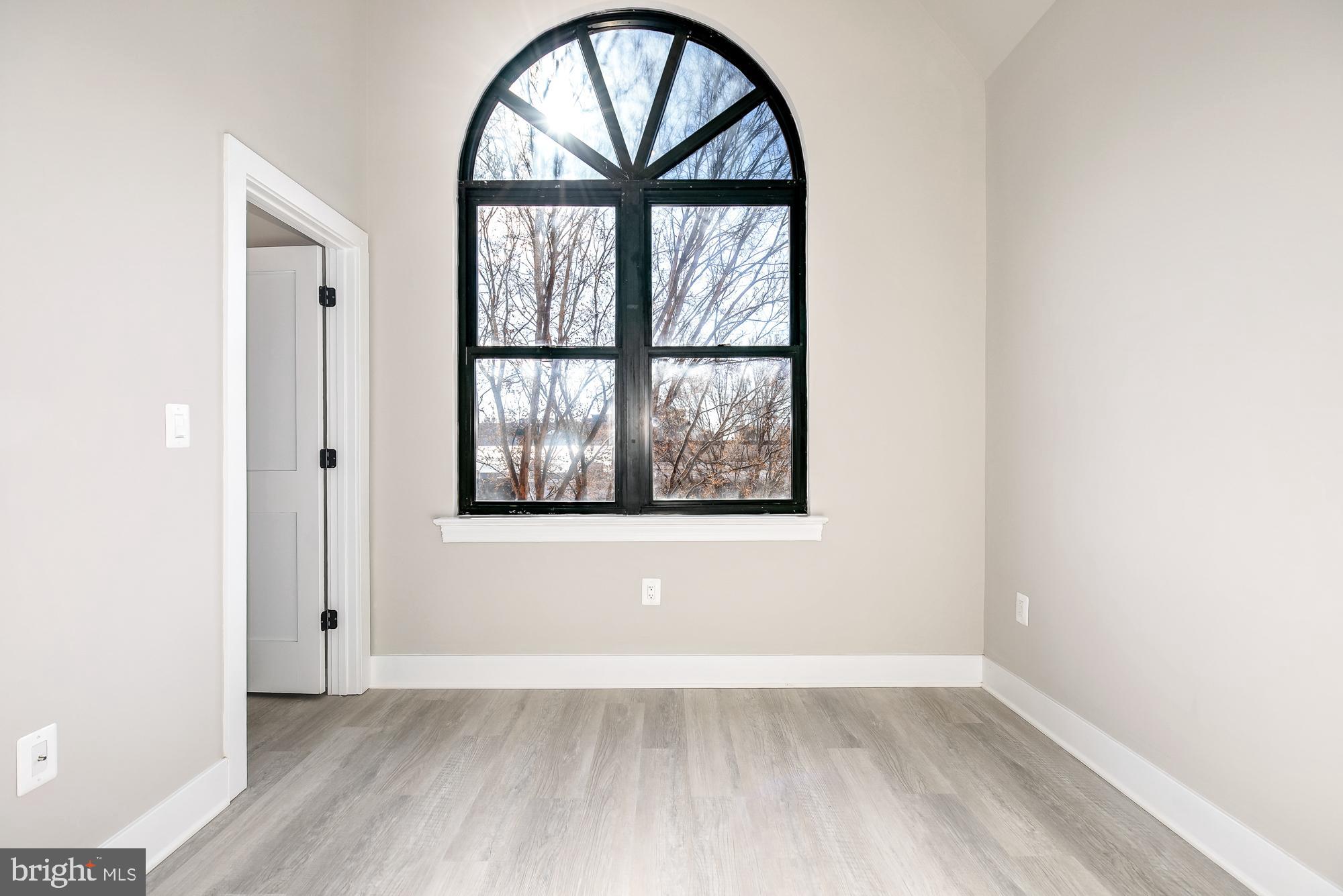 3325 M Street Northwest, Unit TWO Washington, DC 20007 - Photo 22 of 33