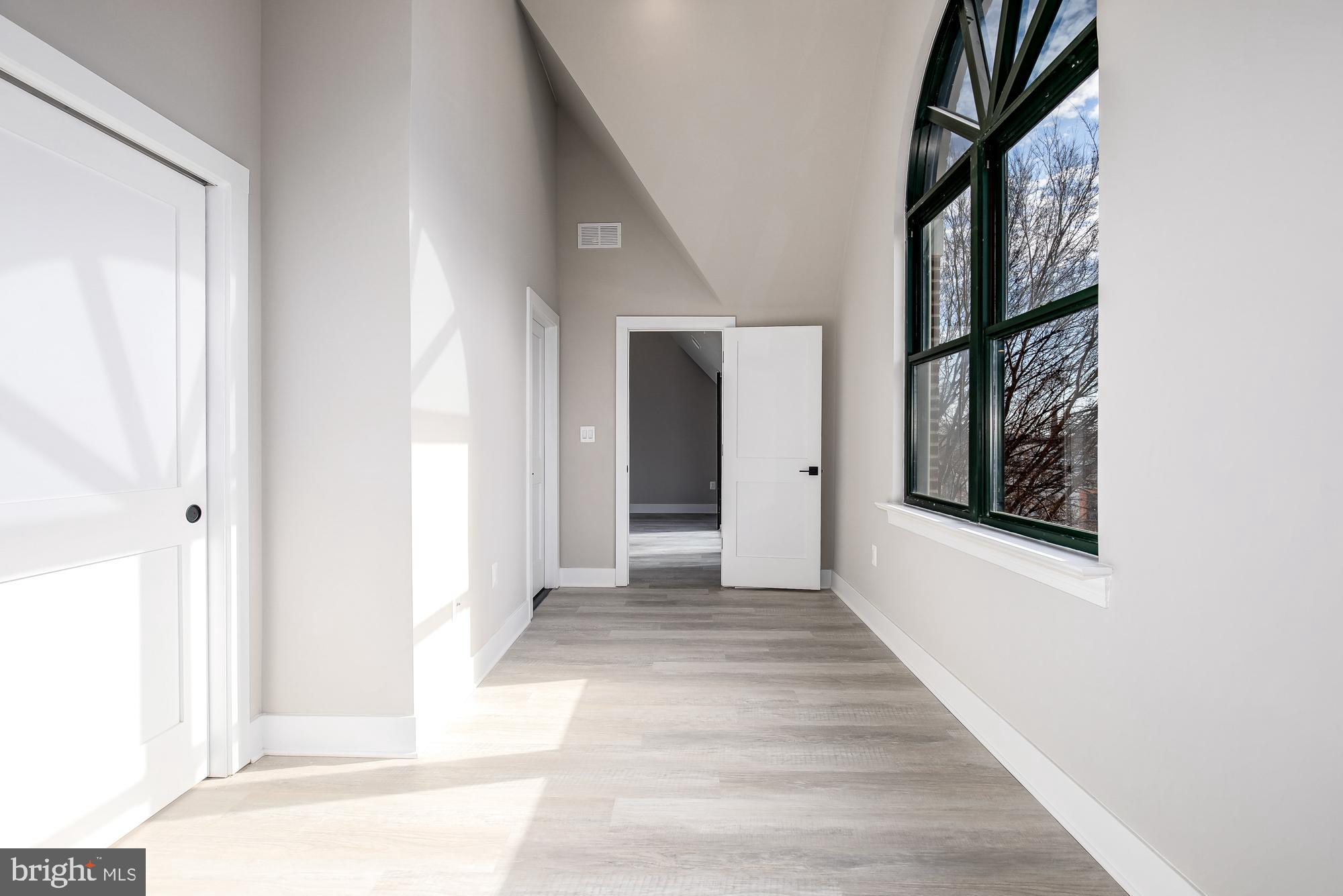 3325 M Street Northwest, Unit TWO Washington, DC 20007 - Photo 10 of 33