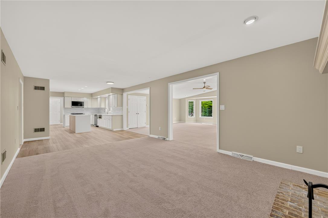 5642 Limeport Road Emmaus, PA 18049 - Photo 23 of 75