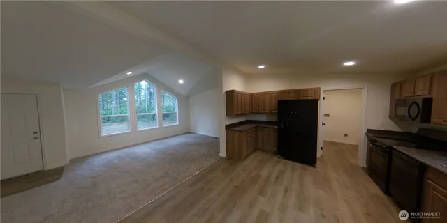 $379,000 | 80 Northeast Madrona Avenue, Tahuya, WA 98588