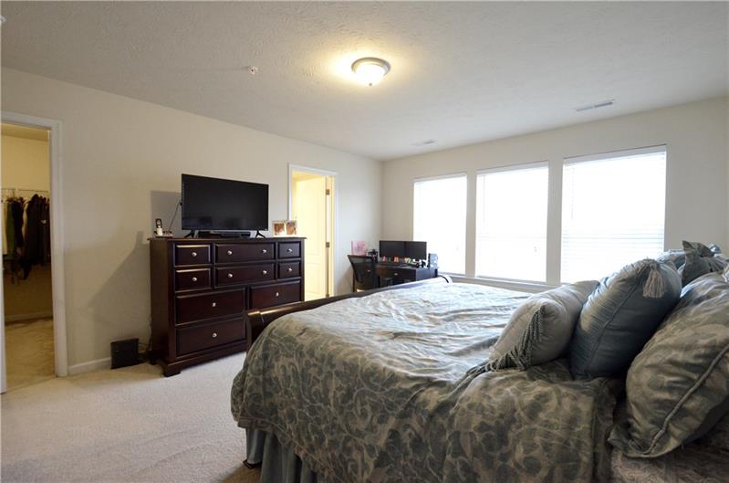 19 Roosevelt Drive McKees Rocks, PA 15136 - Photo 11 of 20 Gallery Image 11