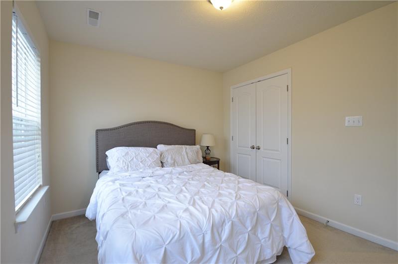 19 Roosevelt Drive McKees Rocks, PA 15136 - Photo 14 of 20 Gallery Image 14