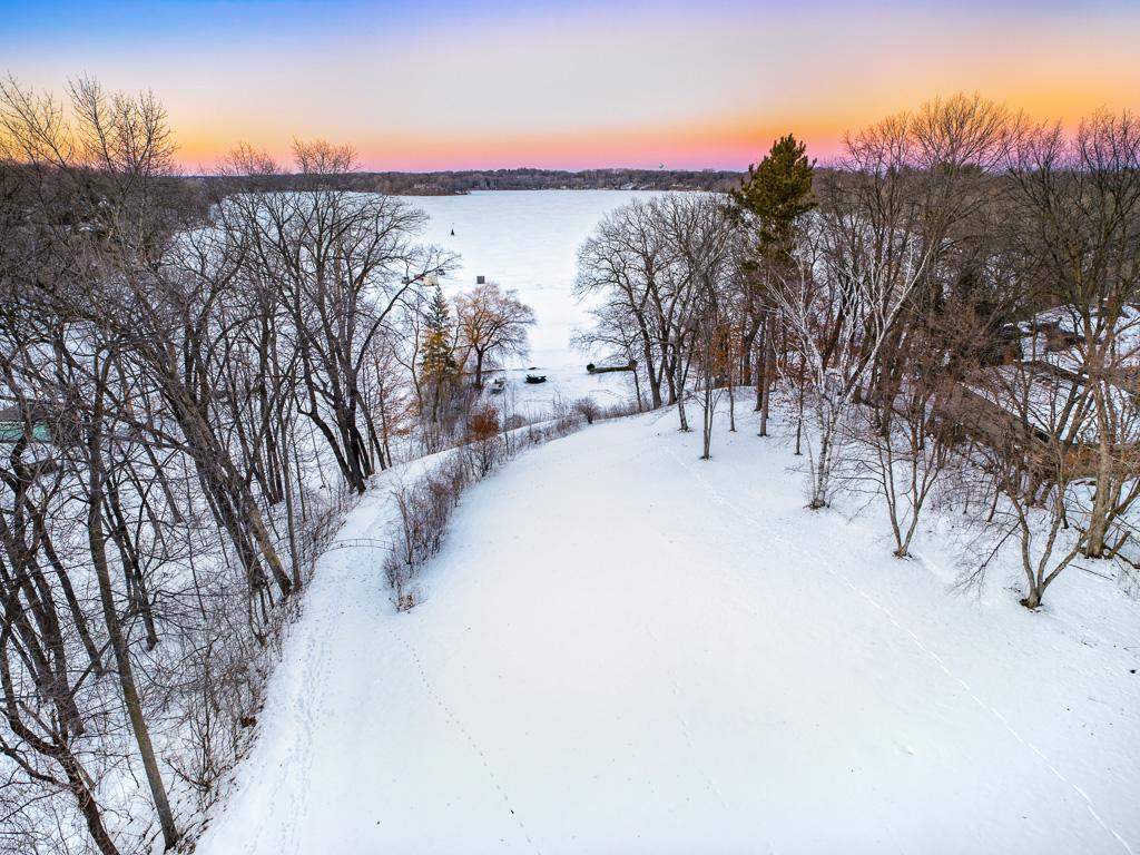 970 Pleasantview Road Chanhassen, MN 55317 - Photo 6 of 17