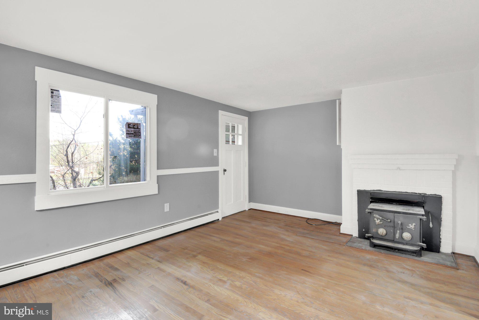 1511 Ridge Road Westminster, MD 21157 - Photo 5 of 25